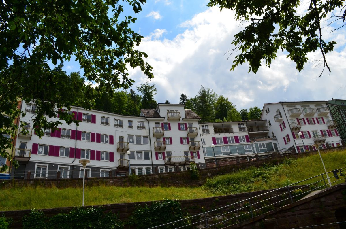 Отель, гостиница в Бад-Вильдбаде, Германия, 3 408.39 м² - фото 1