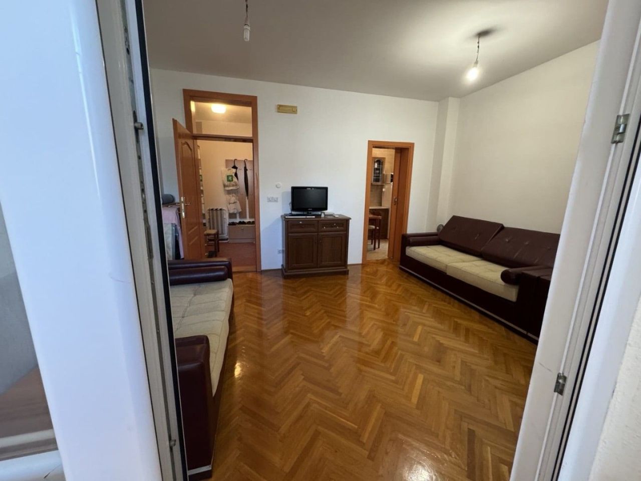 Квартира в Баре, Черногория, 38 м² - фото 17