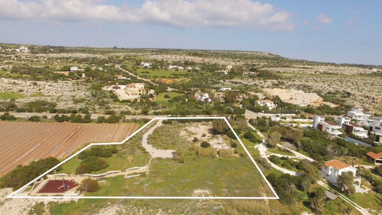 Земля в Протарасе, Кипр, 6 627 м² - фото 2