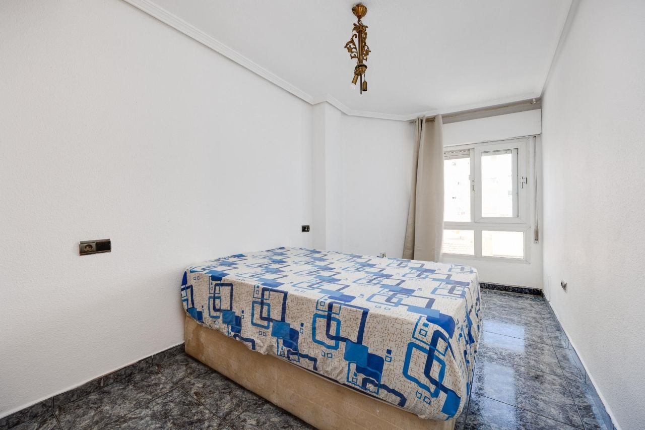 Квартира в Торревьехе, Испания, 93 м² - фото 8