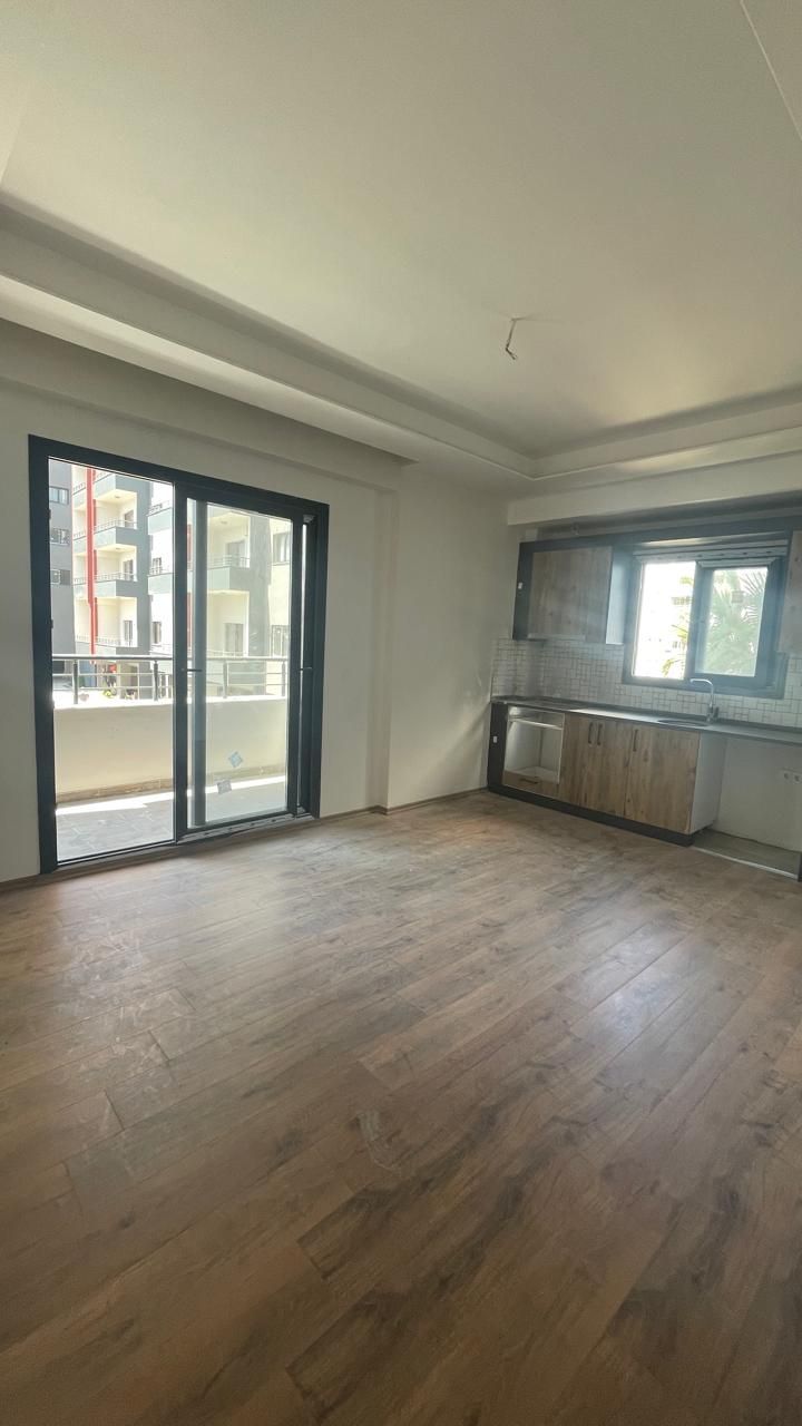 Квартира в Мерсине, Турция, 60 м² - фото 1