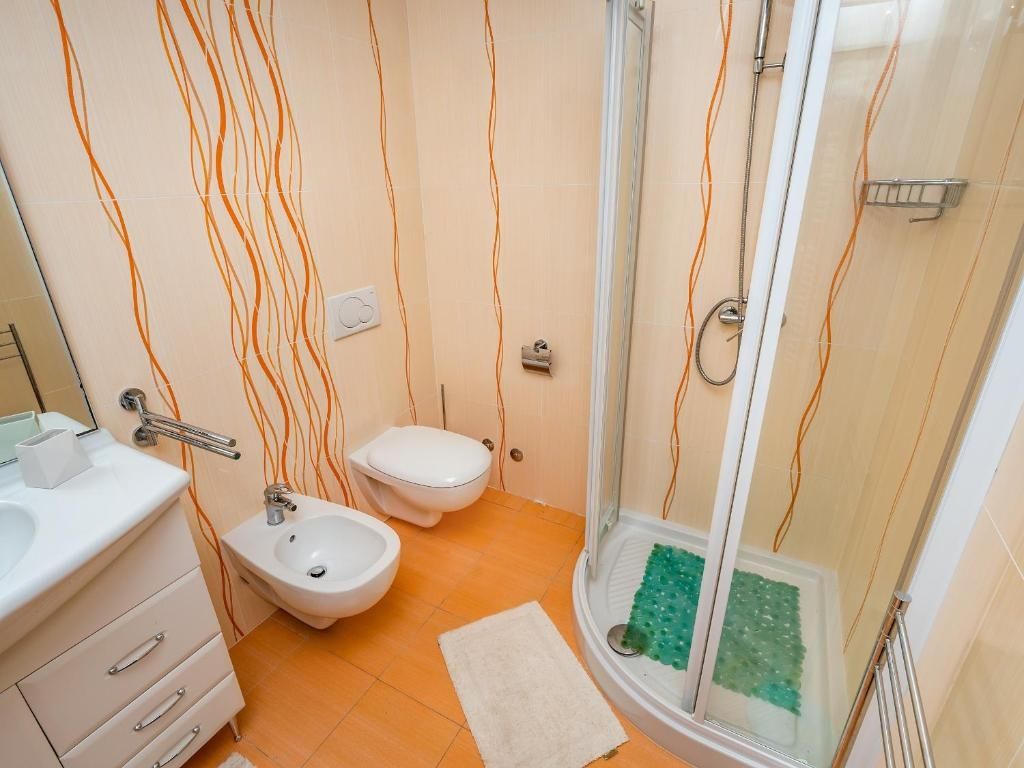 Отель, гостиница Mošćenička Draga, Хорватия, 840 м² - фото 16