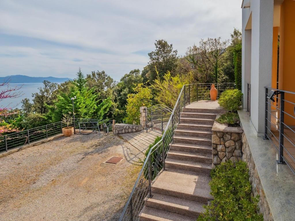 Отель, гостиница Mošćenička Draga, Хорватия, 840 м² - фото 18