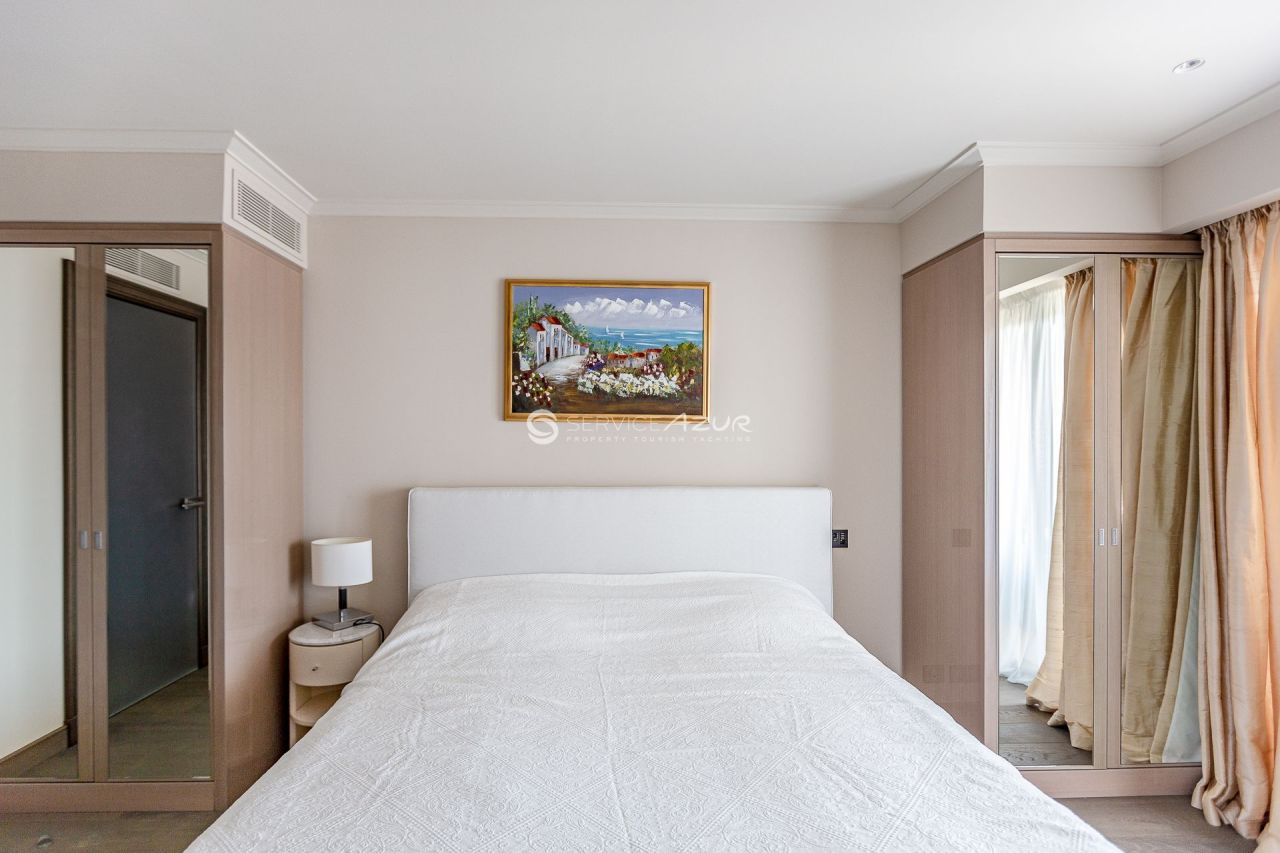 Апартаменты в Антибе, Франция, 114 м² - фото 11