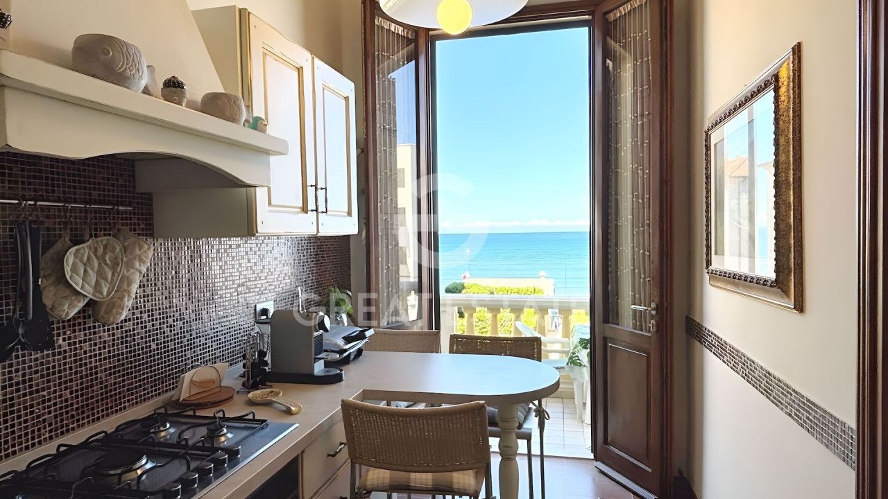 Вилла в Сан-Винченцо, Италия, 757.25 м² - фото 15