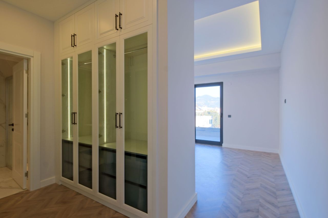 Апартаменты в Алании, Турция, 152 м² - фото 16