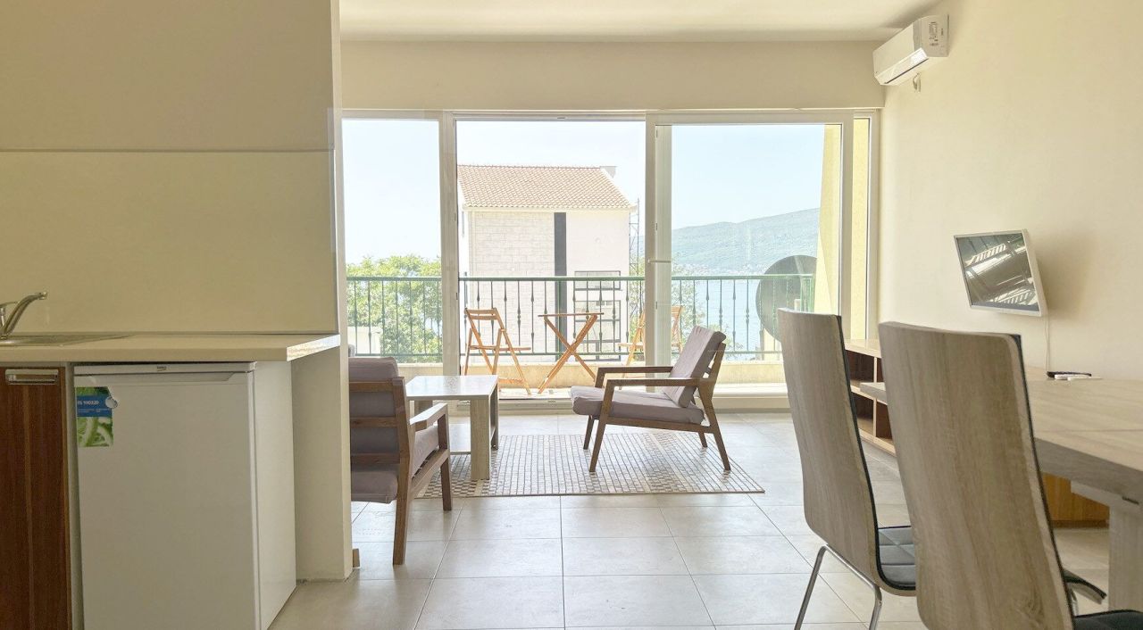 Квартира в Биеле, Черногория, 89 м² - фото 12