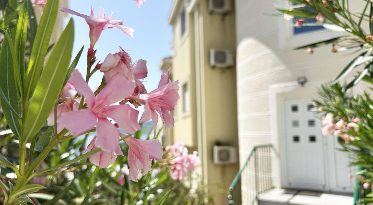 Квартира в Биеле, Черногория, 89 м² - фото 13