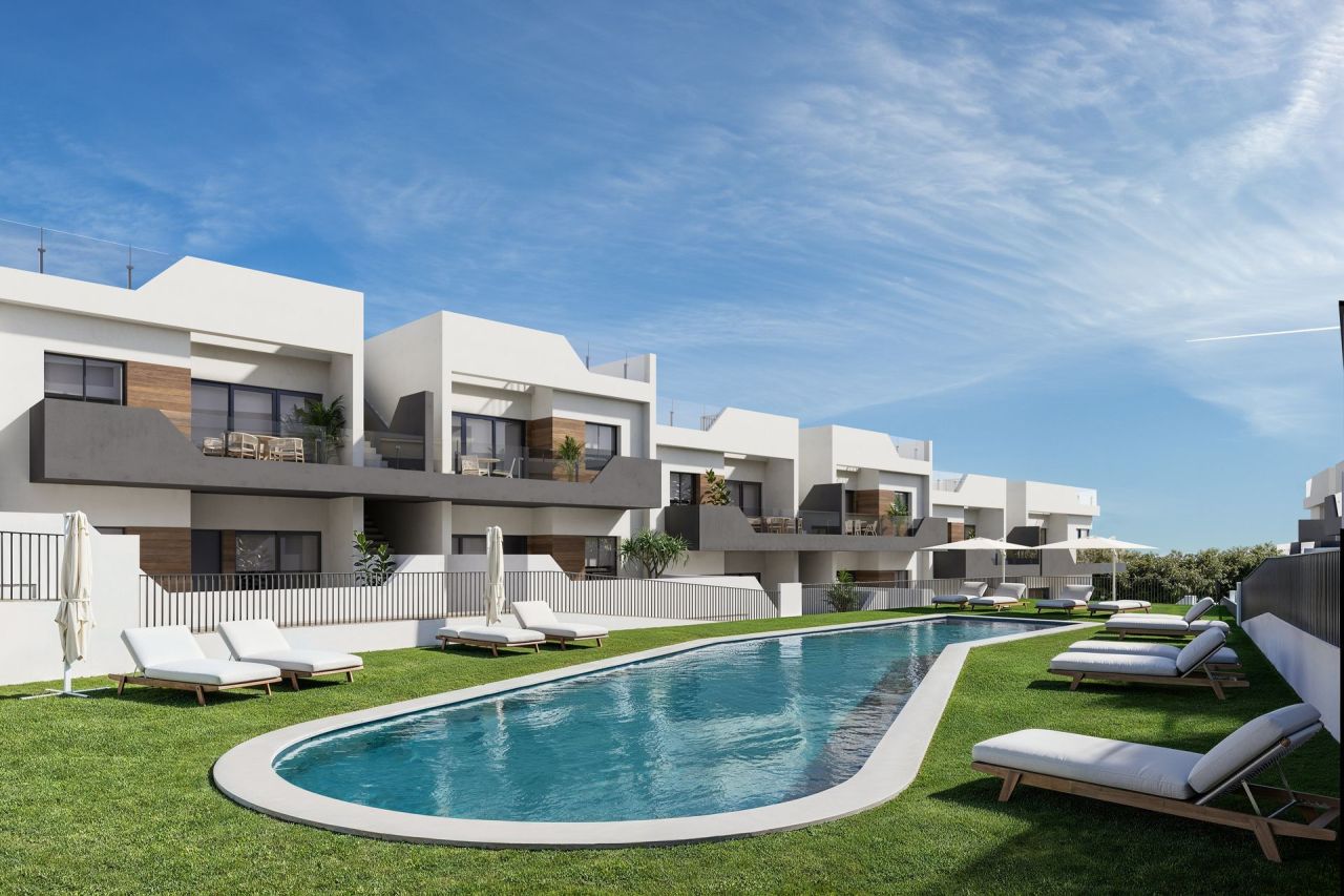 Бунгало в Сан-Мигель де Салинас, Испания, 82 м² - фото 1