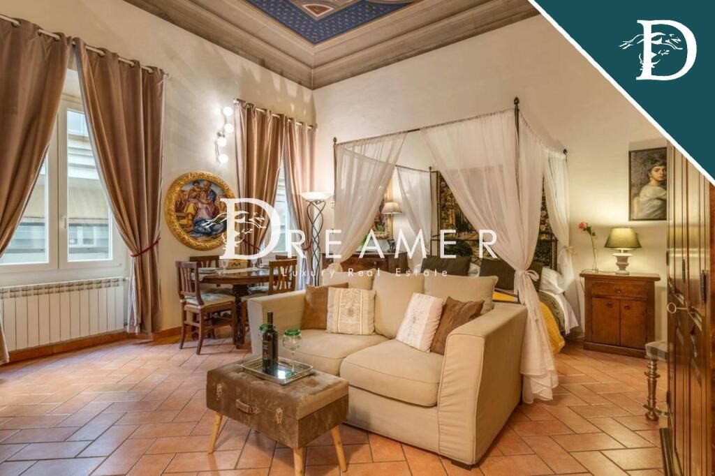 Апартаменты во Флоренции, Италия, 540.61 м² - фото 1