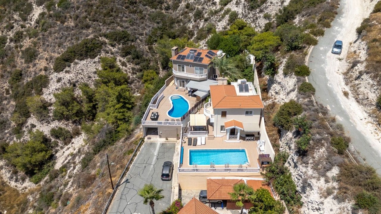 Вилла в Пафосе, Кипр, 140 м² - фото 1