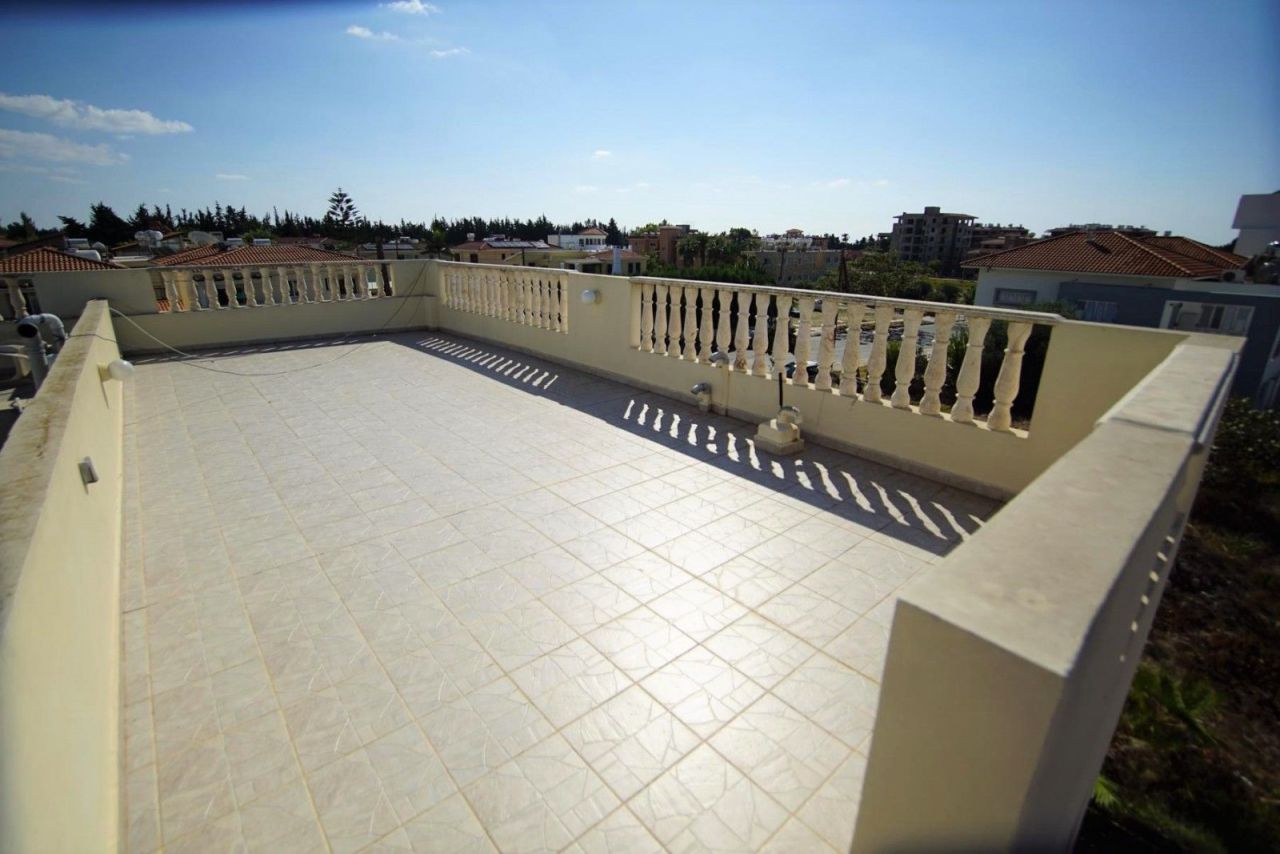 Таунхаус в Пафосе, Кипр, 84 м² - фото 11