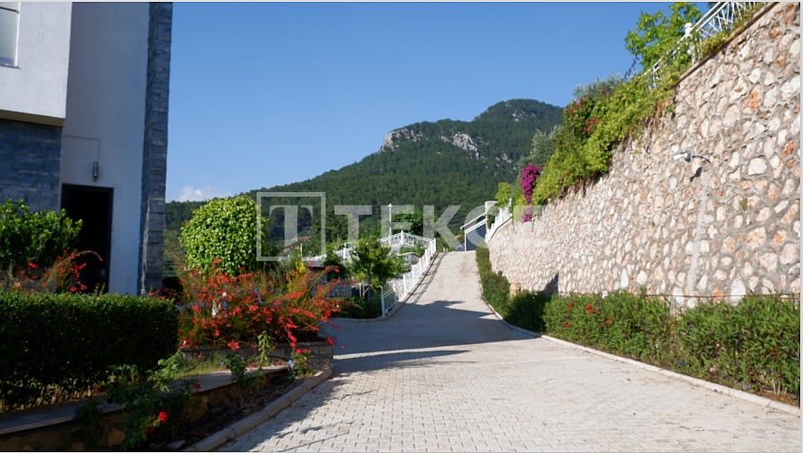 Вилла в Алании, Турция, 350 м² - фото 11