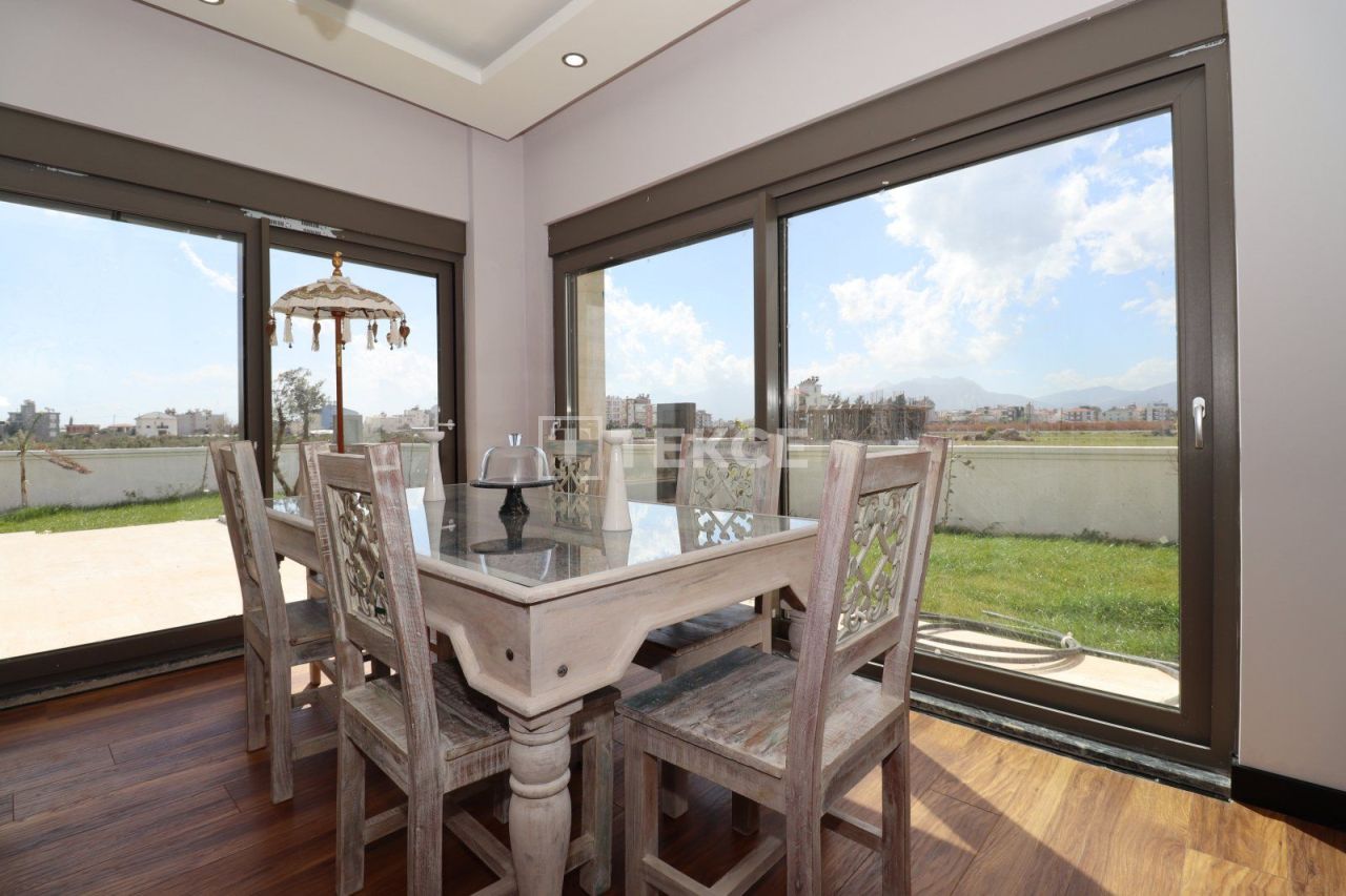 Вилла в Анталии, Турция, 300 м² - фото 12