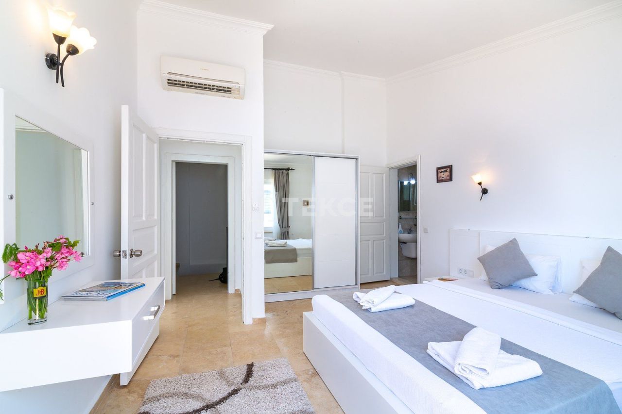 Вилла в Калкане, Турция, 190 м² - фото 17