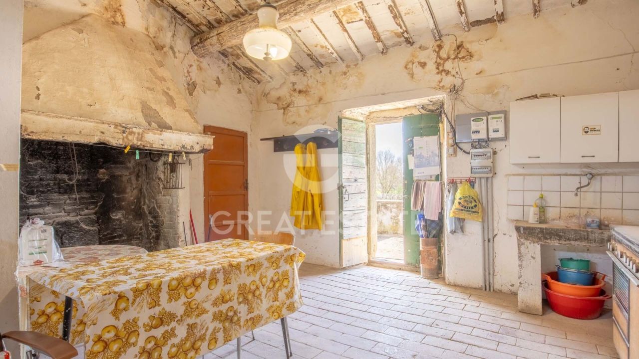 Дом в Кортоне, Италия, 466.45 м² - фото 15