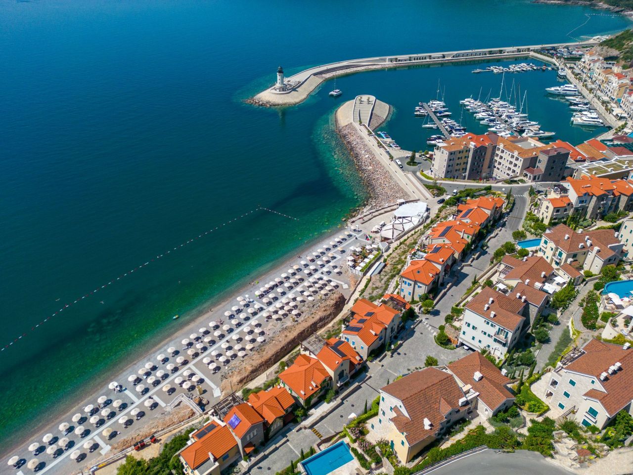 Квартира на полуострове Луштица, Черногория, 71 м² - фото 1
