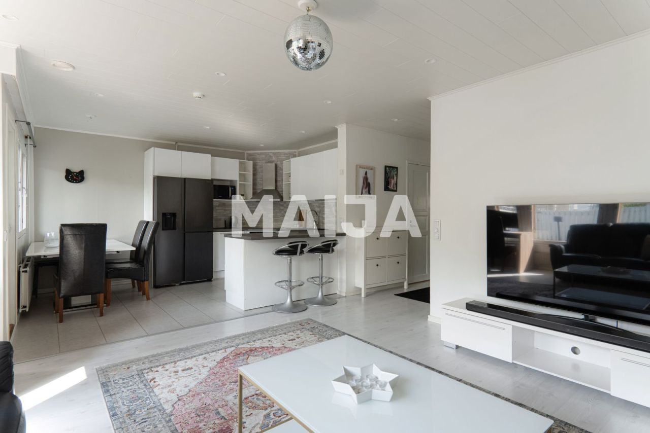 Квартира в Вантаа, Финляндия, 73 м² - фото 1