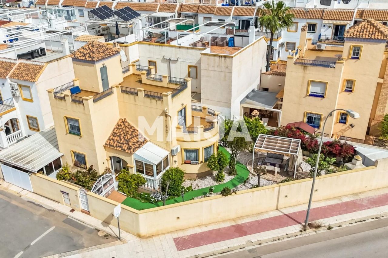 Дом в Ориуэла Коста, Испания, 110 м² - фото 1