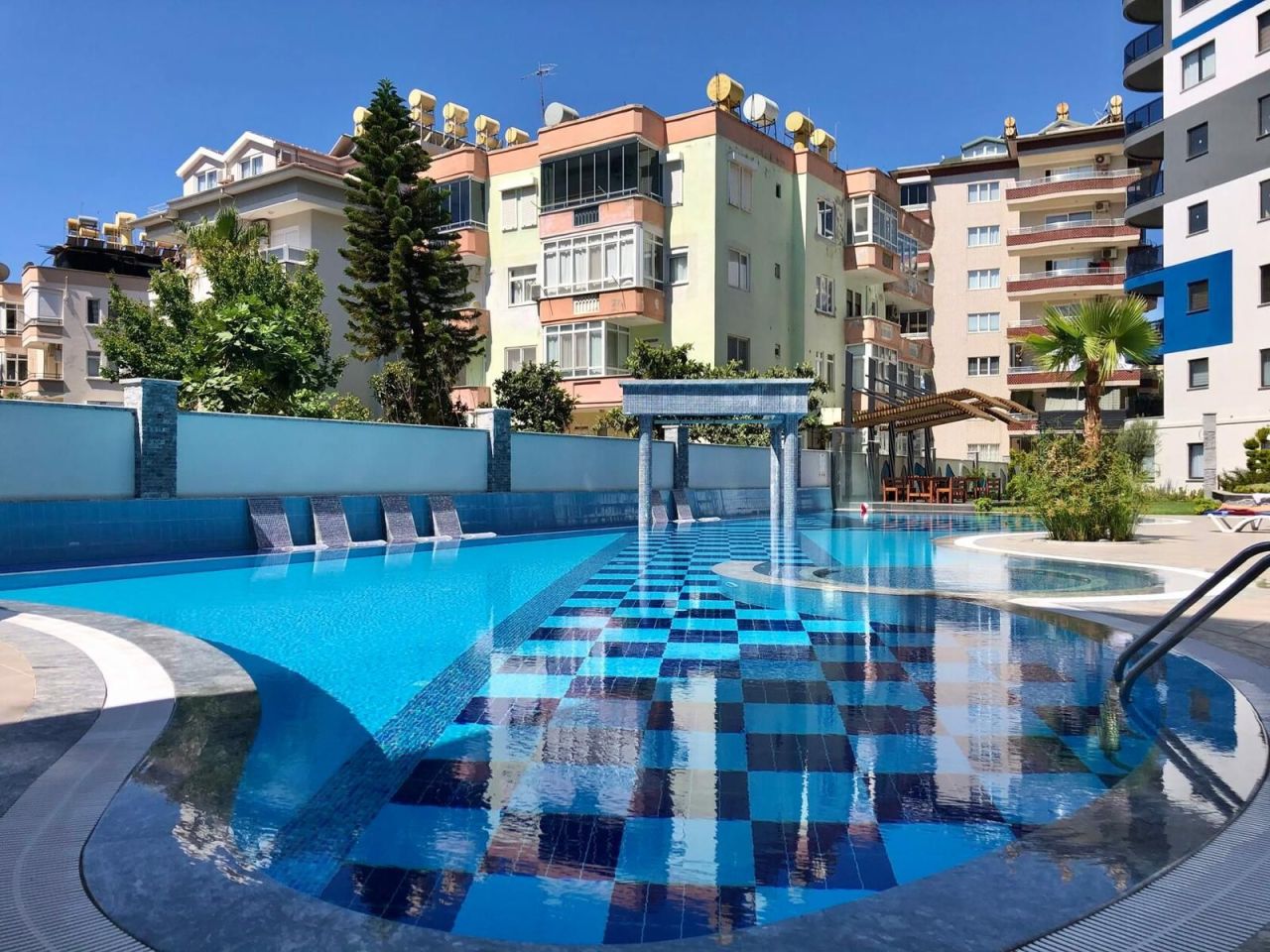 Квартира в Алании, Турция, 90 м² - фото 1