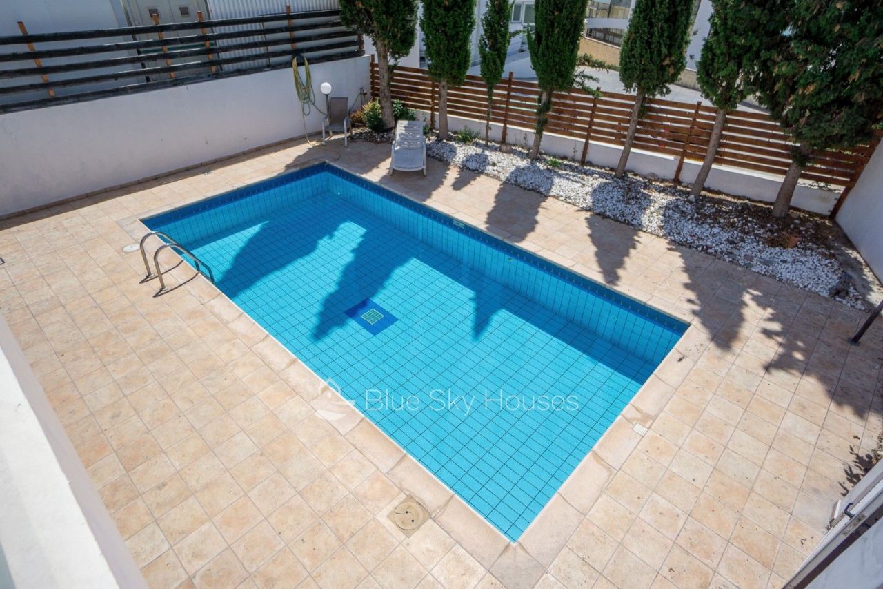Апартаменты в Пафосе, Кипр, 72 м² - фото 1