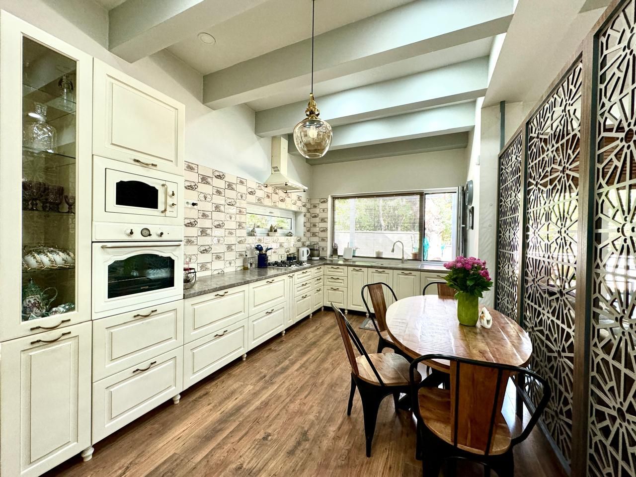 Дом в Тбилиси, Грузия, 350 м² - фото 4