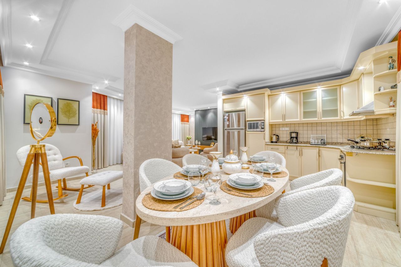 Квартира в Алании, Турция, 200 м² - фото 1