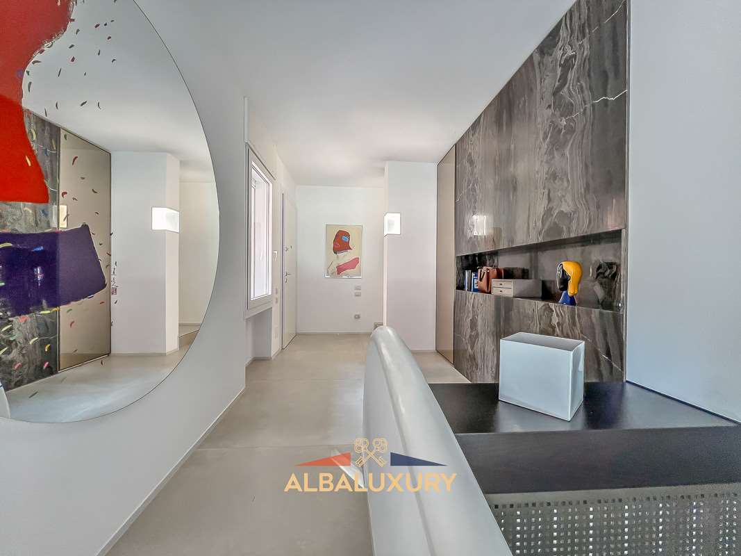 Вилла в Оливето-Ларио, Италия, 350 м² - фото 16