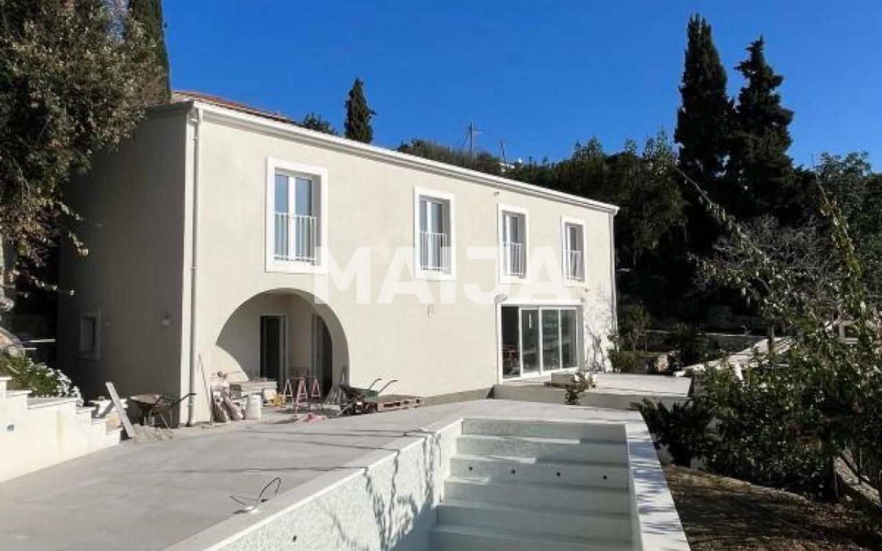 Вилла в Трогире, Хорватия, 350 м² - фото 13