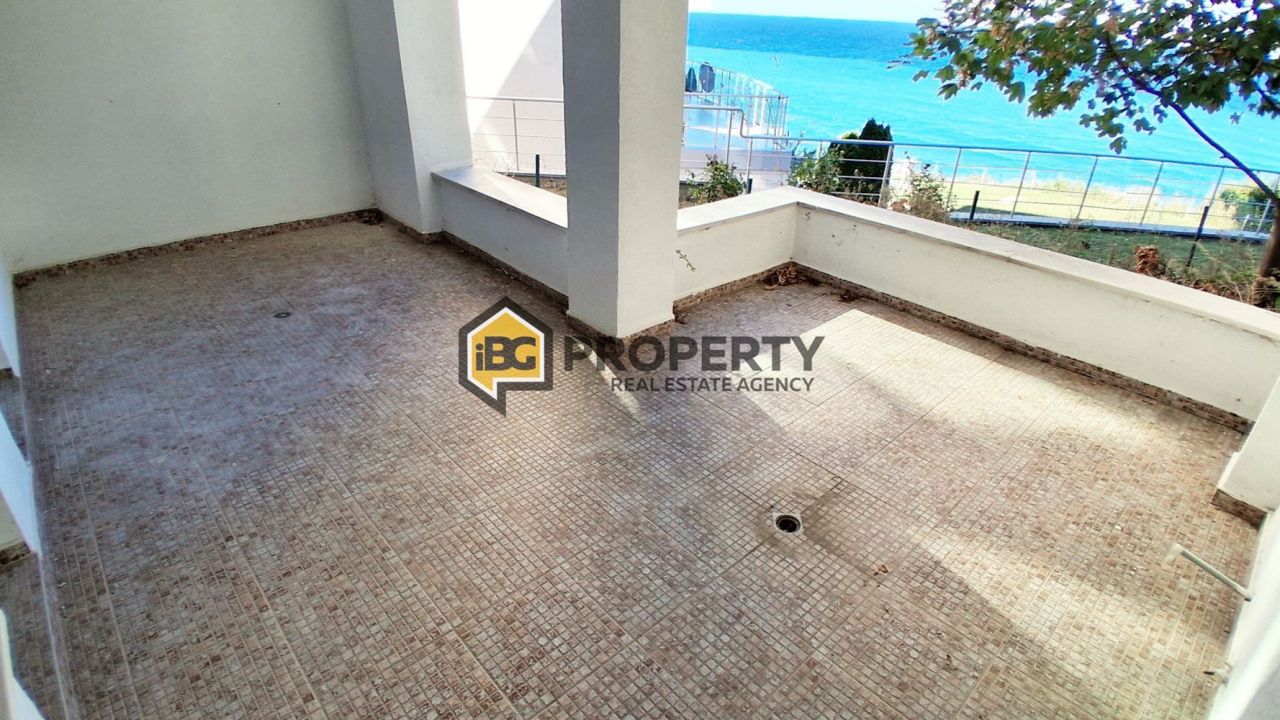 Квартира в Бяле, Болгария, 102 м² - фото 2