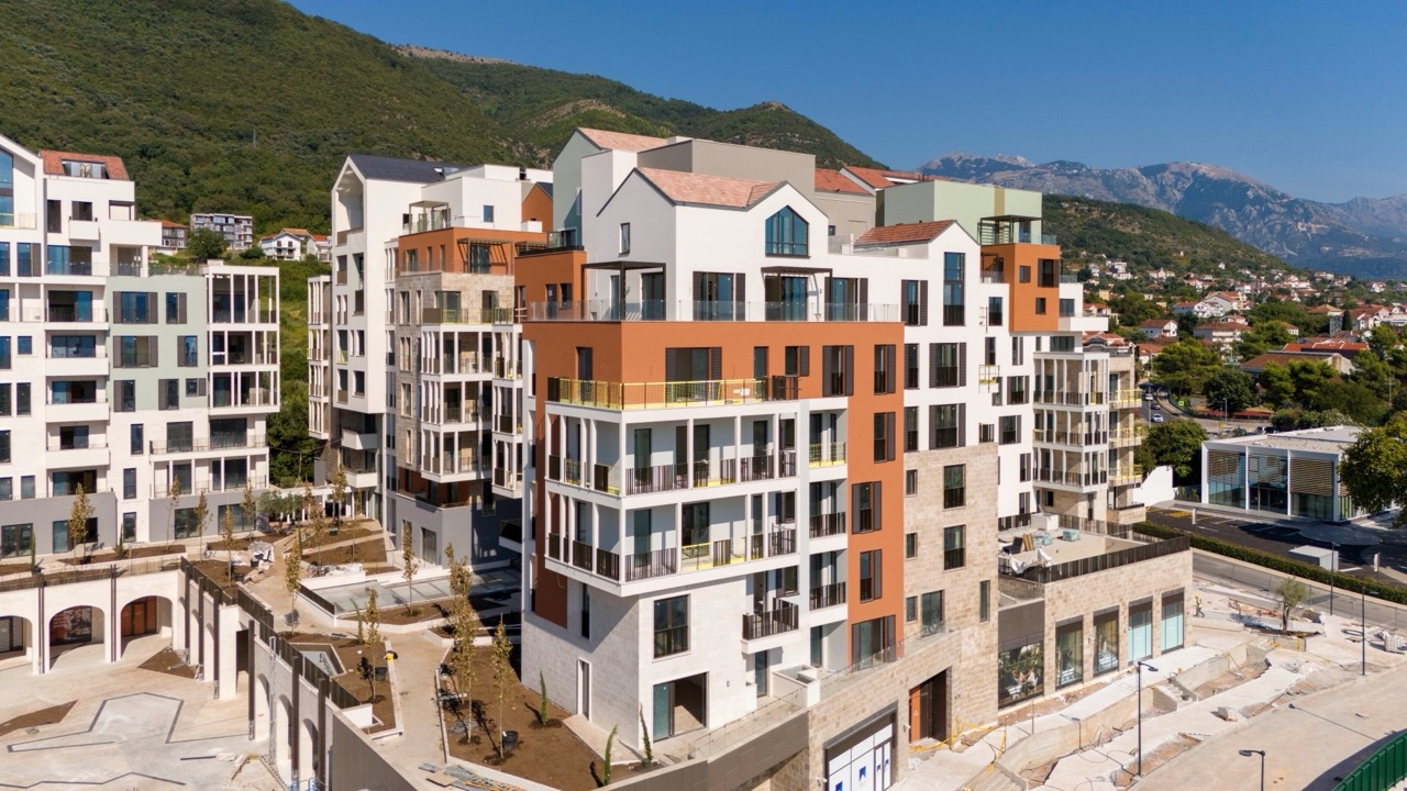 Квартира в Тивате, Черногория, 91 м² - фото 13