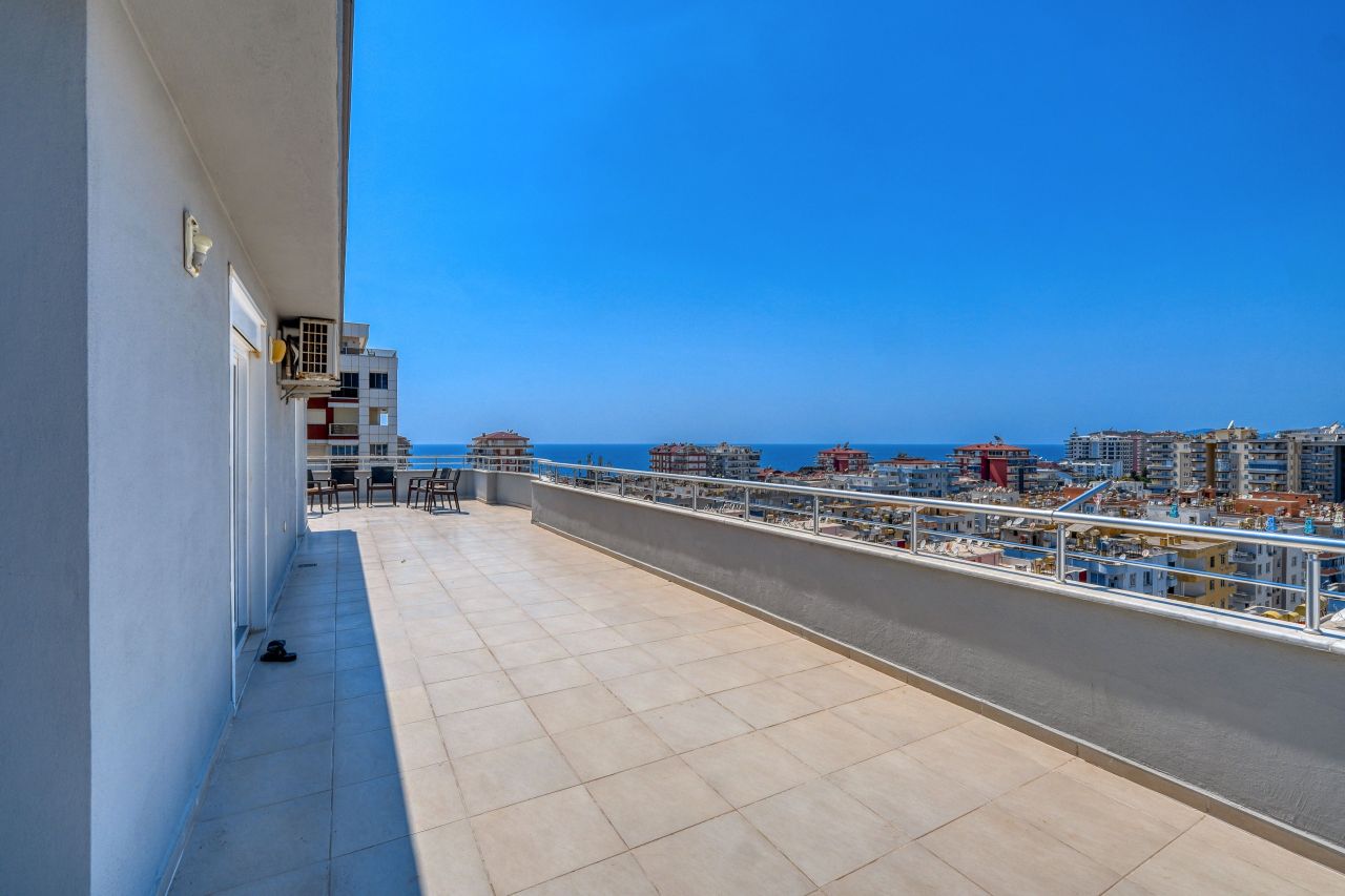 Квартира в Алании, Турция, 350 м² - фото 14