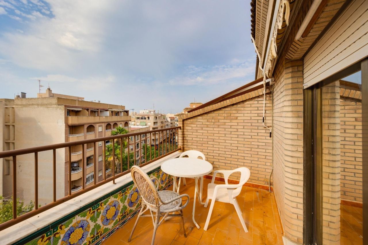 Пентхаус в Торревьехе, Испания, 72 м² - фото 1