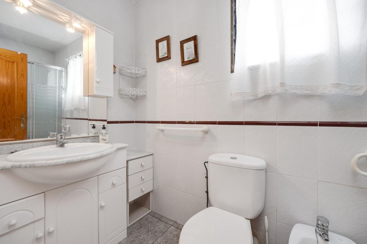 Пентхаус в Торревьехе, Испания, 72 м² - фото 11