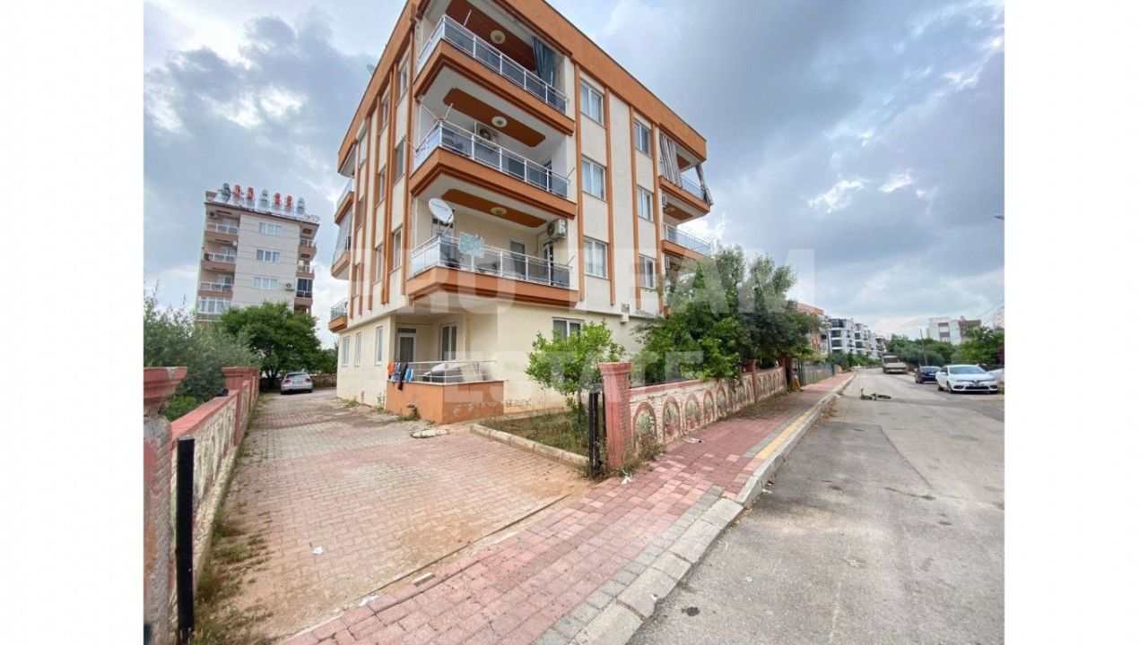 Квартира в Анталии, Турция, 90 м² - фото 1