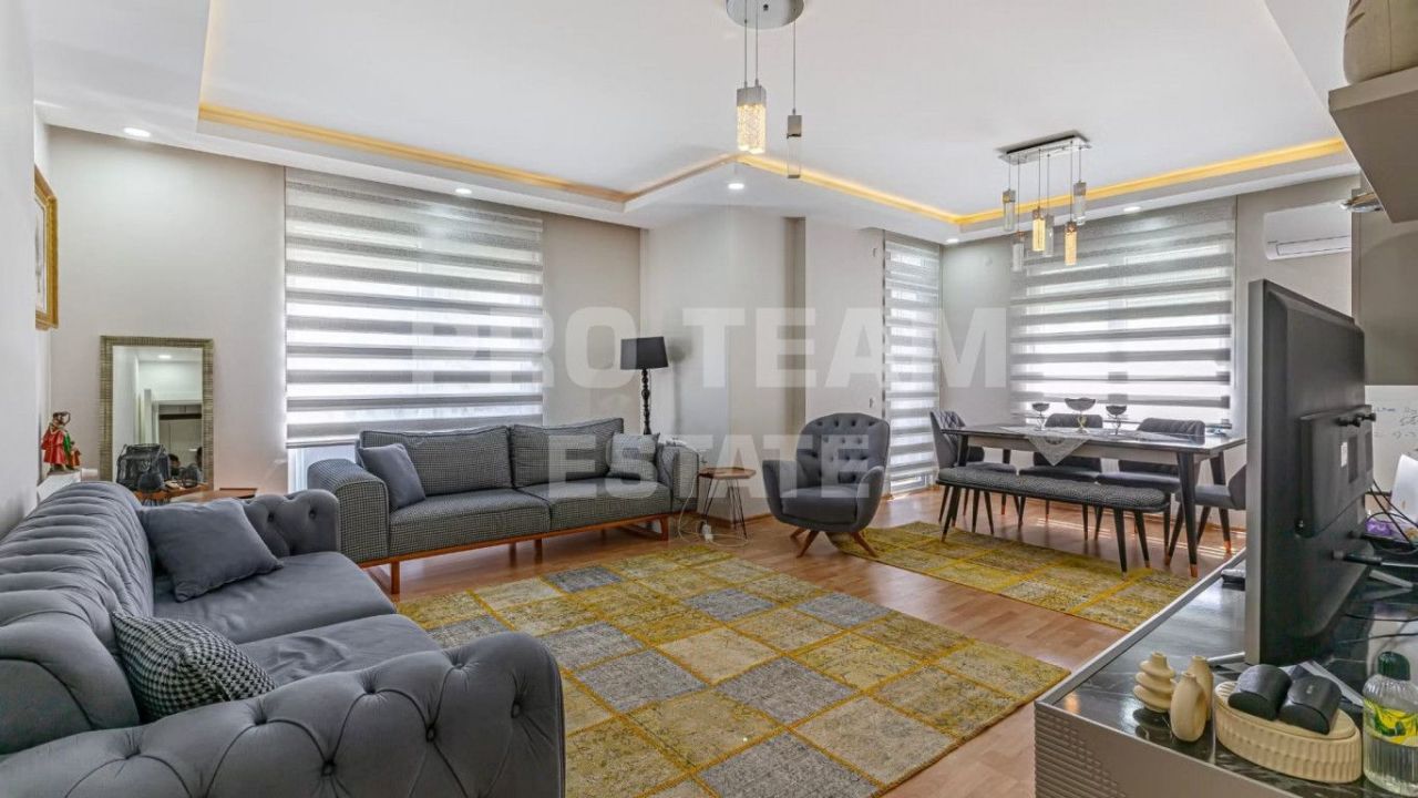 Квартира в Анталии, Турция, 140 м² - фото 1