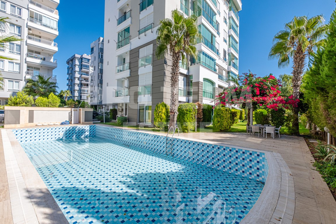 Квартира в Анталии, Турция, 155 м² - фото 1