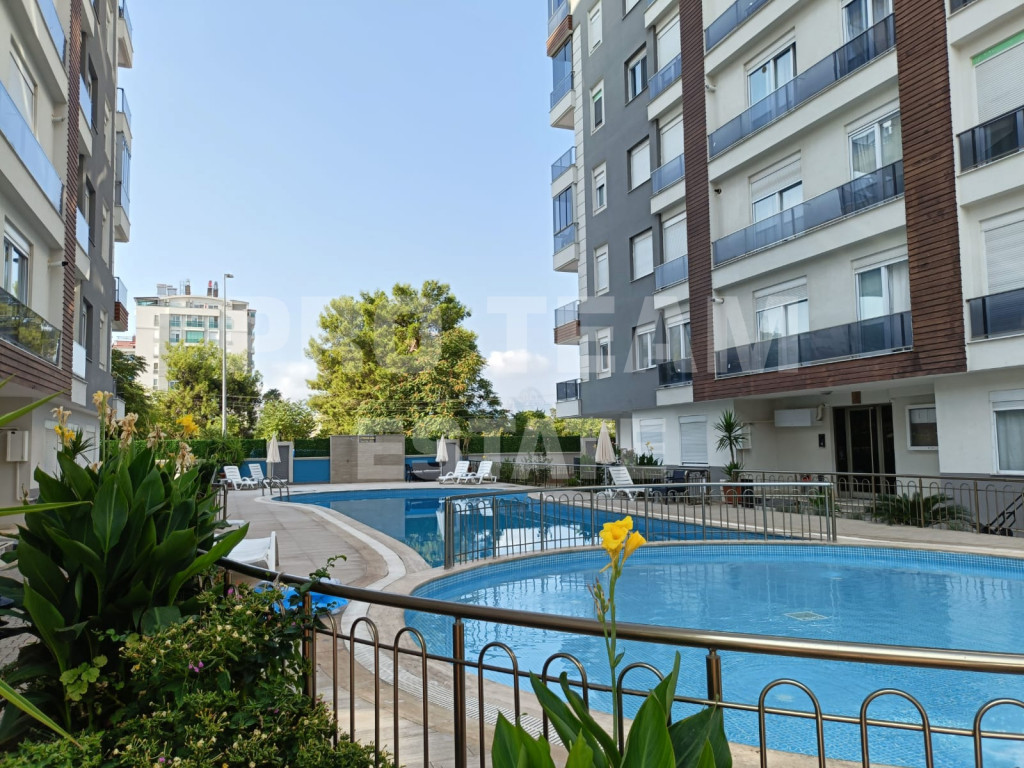 Квартира в Анталии, Турция, 90 м² - фото 1