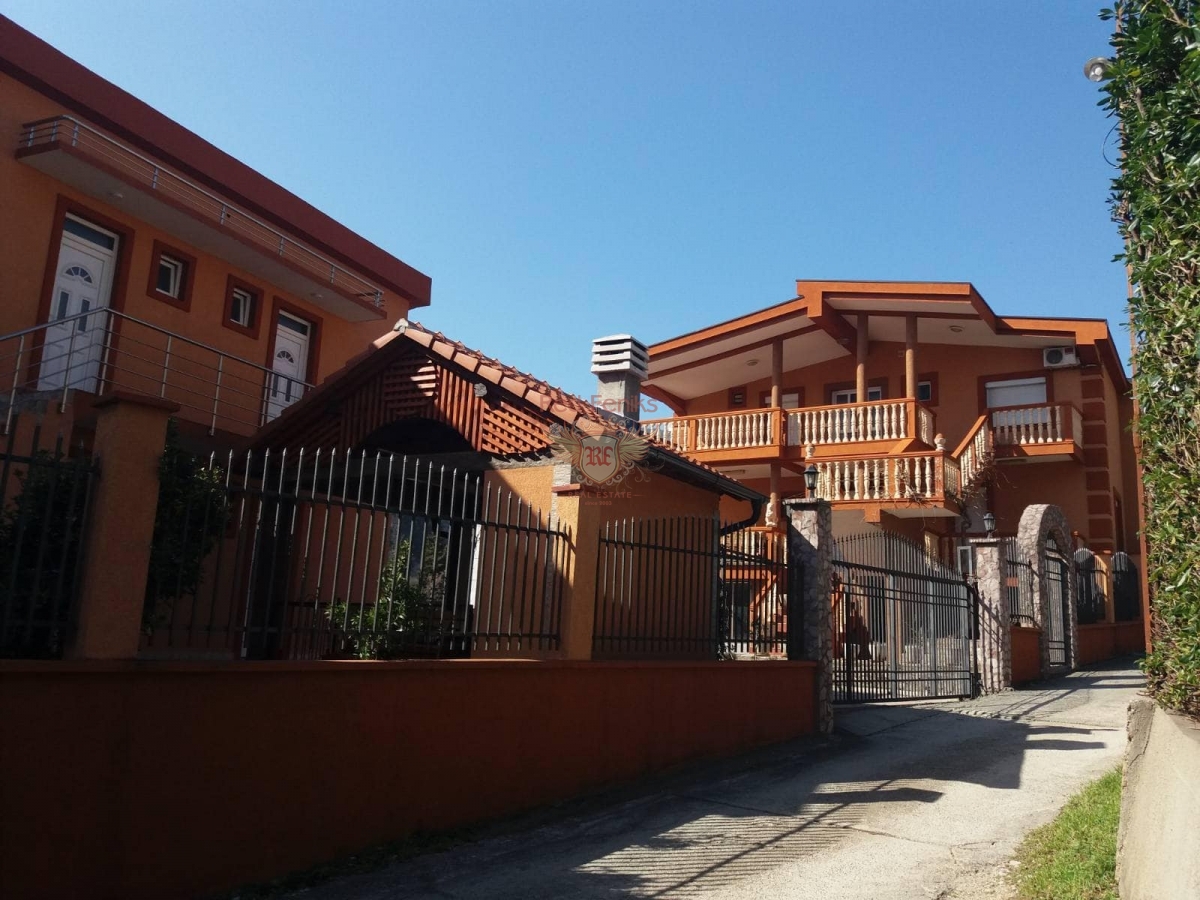 Отель, гостиница в Баре, Черногория, 610 м² - фото 1