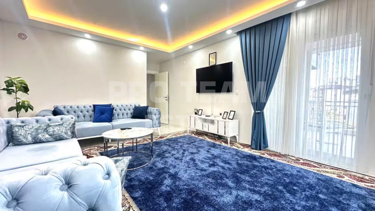 Квартира в Анталии, Турция, 80 м² - фото 1