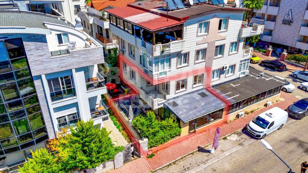 Квартира в Анталии, Турция, 220 м² - фото 1