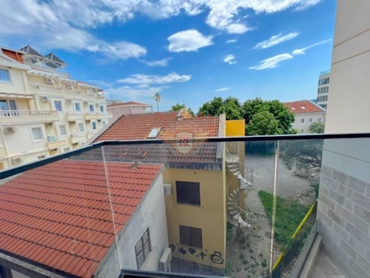 Квартира в Будве, Черногория, 52 м² - фото 1
