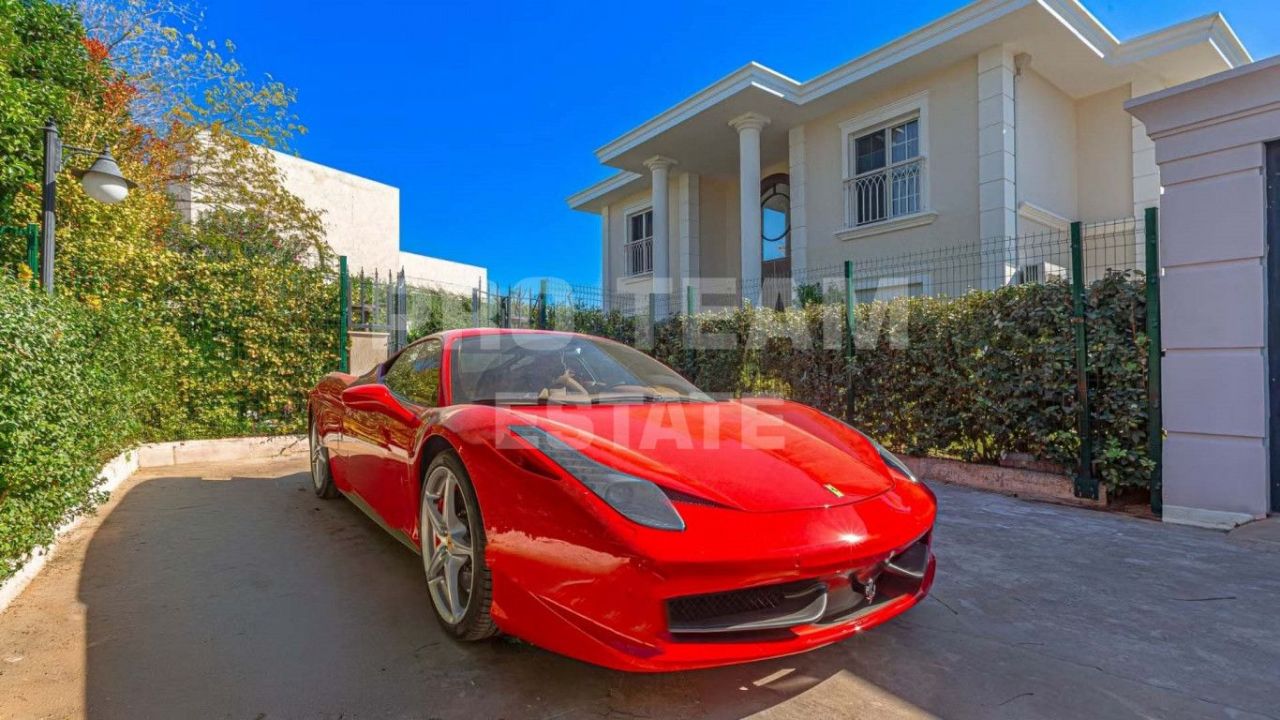 Вилла в Анталии, Турция, 465 м² - фото 2