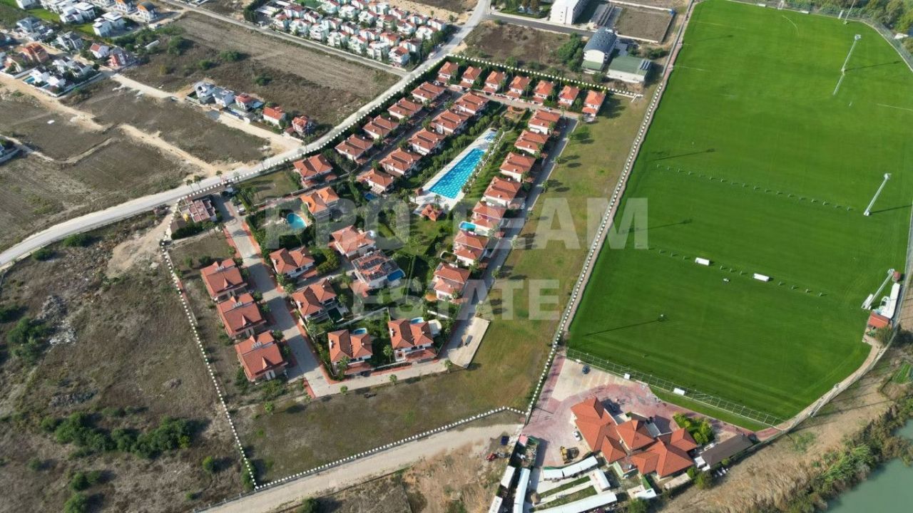 Вилла в Белеке, Турция, 240 м² - фото 2