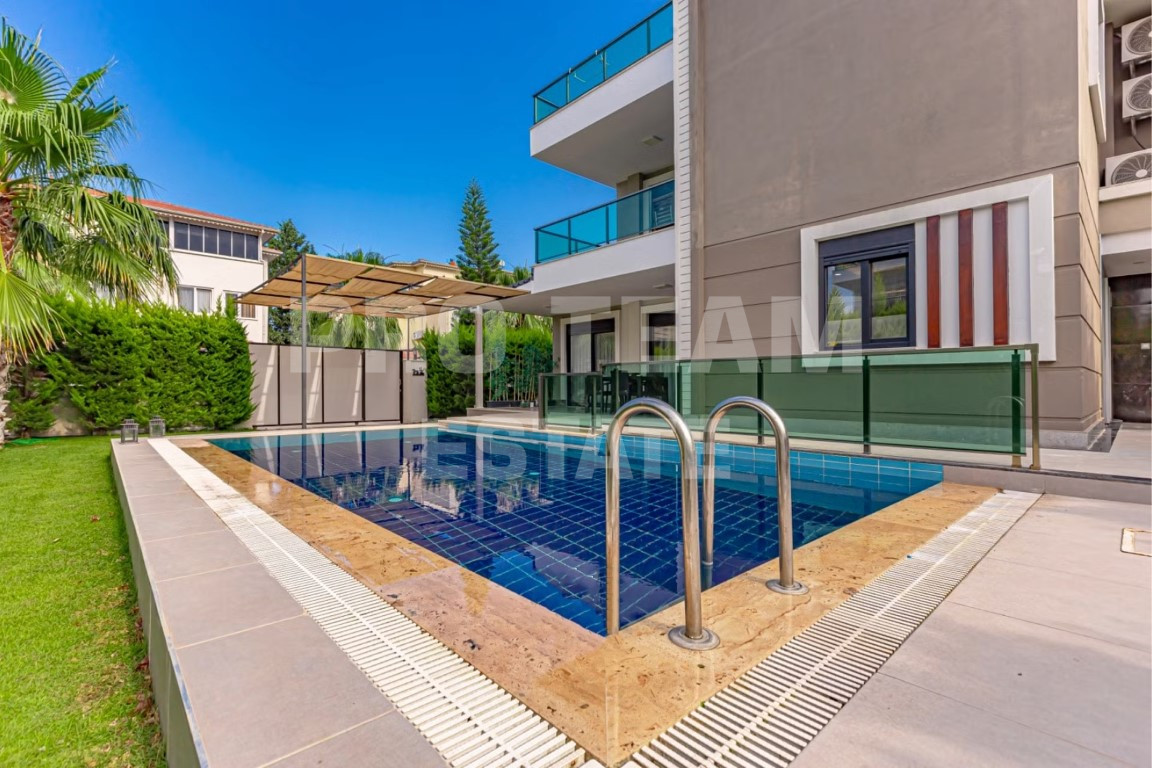 Вилла в Белеке, Турция, 210 м² - фото 2