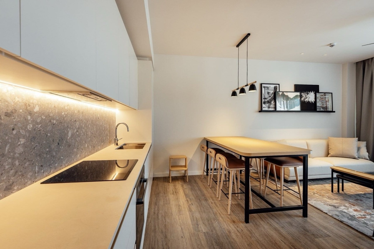 Квартира в Тивате, Черногория, 87 м² - фото 10