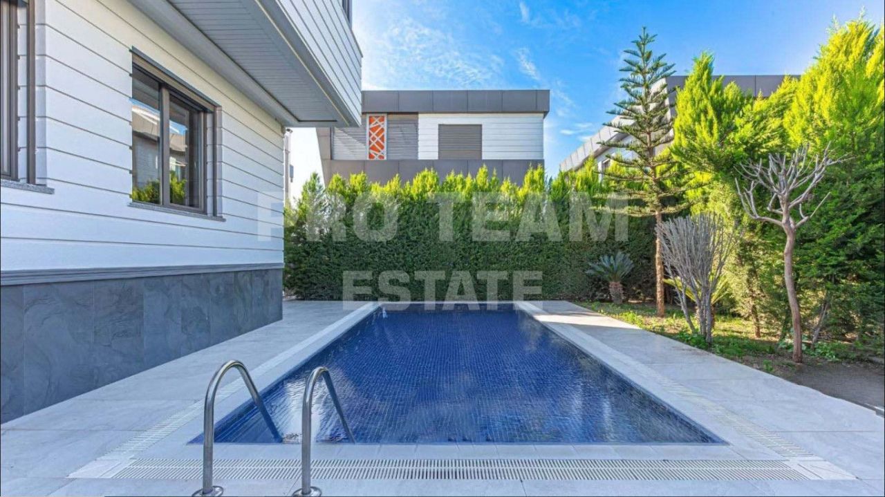 Вилла в Анталии, Турция, 750 м² - фото 4