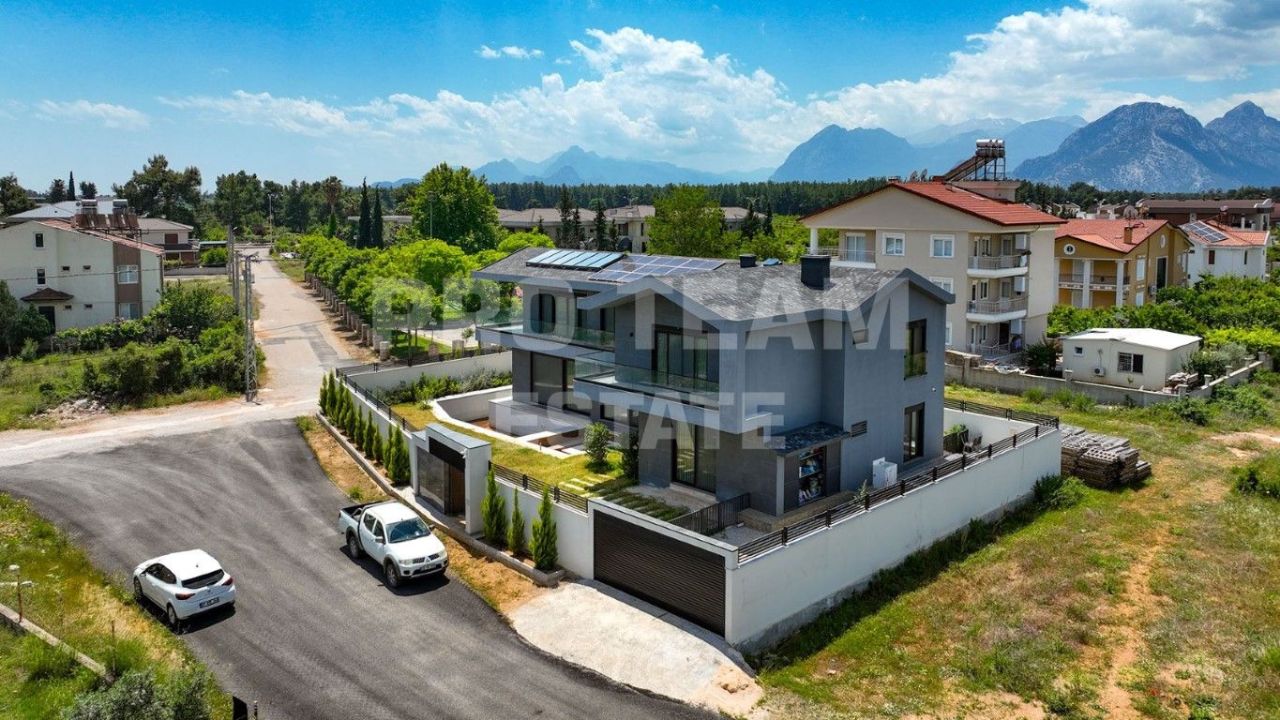 Вилла в Анталии, Турция, 600 м² - фото 4