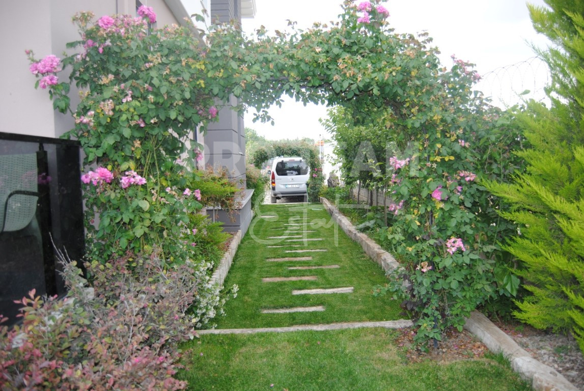 Вилла в Анталии, Турция, 300 м² - фото 8