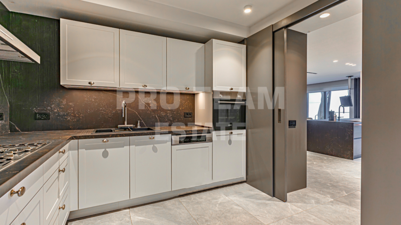 Вилла в Анталии, Турция, 600 м² - фото 13